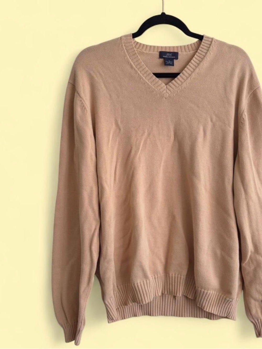 Brooks Brothers Men's V-Neck Sweater in Light Beige